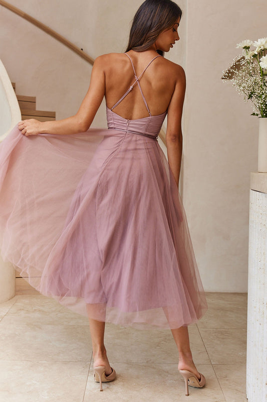 Smitten Sweetheart Neckline Chiffon Midi Dress Rose