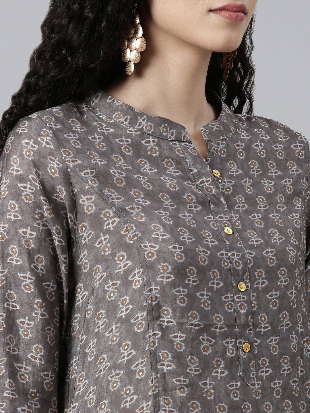 Winter Warm Cat and Puppy Sweater with Turtleneck, Soft Strawberry Knitwear for Small Dogs and Cats, Cozy Wool Pullover for Daily Wear, Walking, Jogging, and Cold Weather