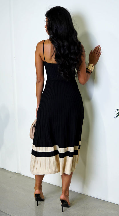 Mira Ribbed Two Tone Midi Dress - Black